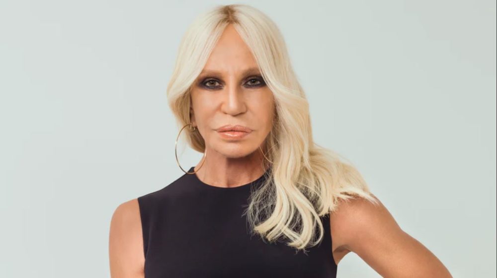 Donatella Versace A life between diamonds and pain Life in Italy