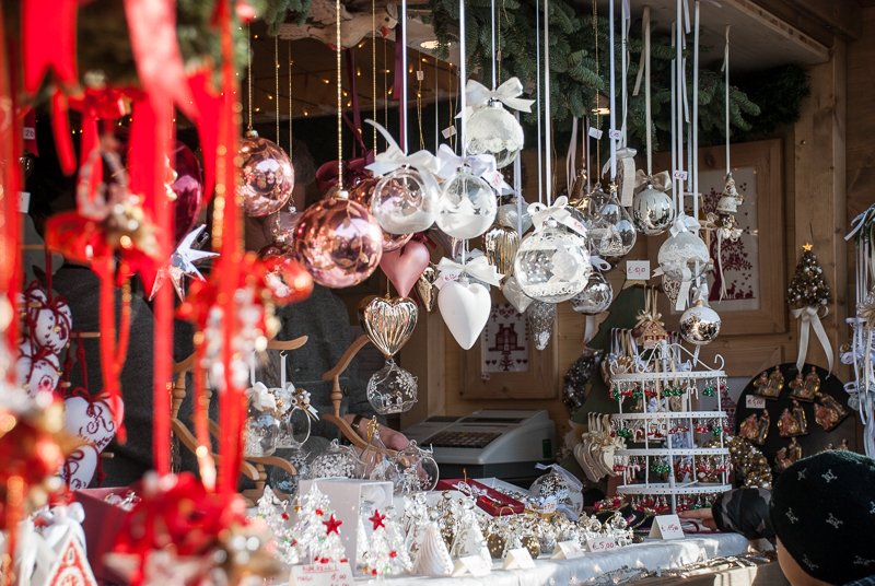 italy christmas markets