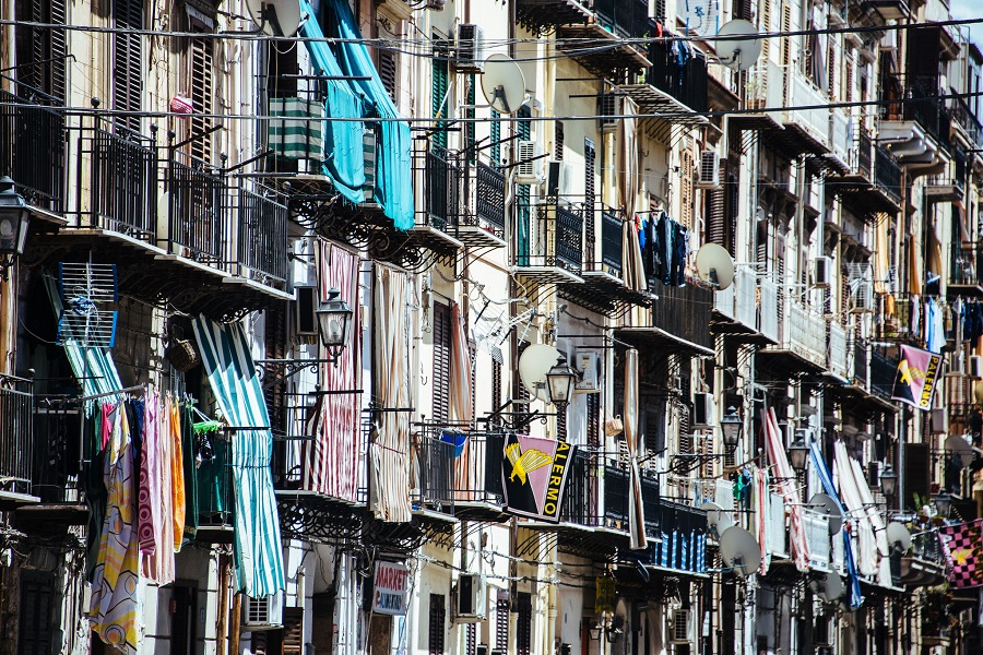 Busy street in Palermo.
