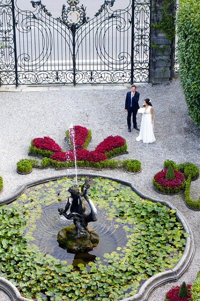 Wedding couple at Villa Carlotta, by Lake Como
