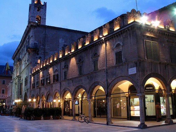 Ascoli Piceno - Palazzo dei Capitani del Popolo 