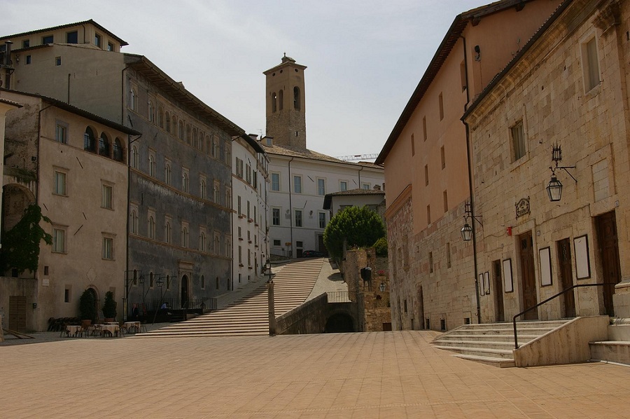 Piazza del Duomo, Spoleto