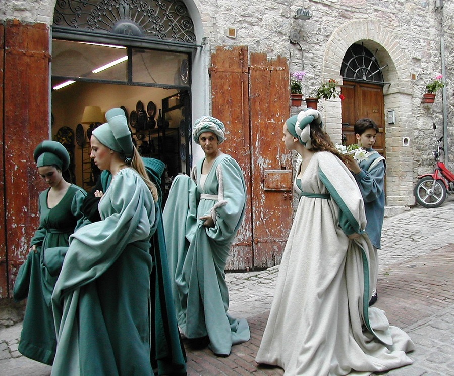 Parade at the Calendimaggio, Assisi