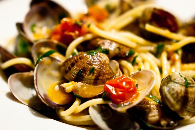 Spaghetti alle vongole (clams)