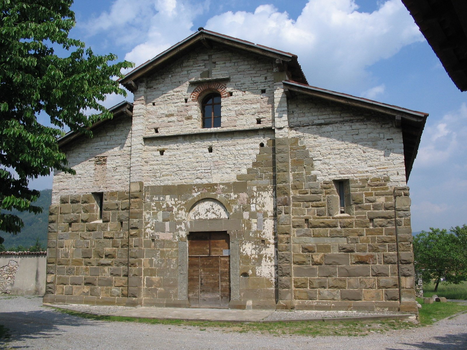 Places of Torture in Italy: Church of San Giorgio  in Lemine 