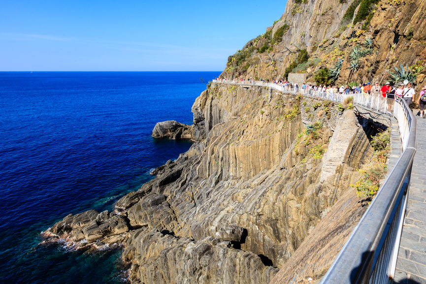 cinque terre love road