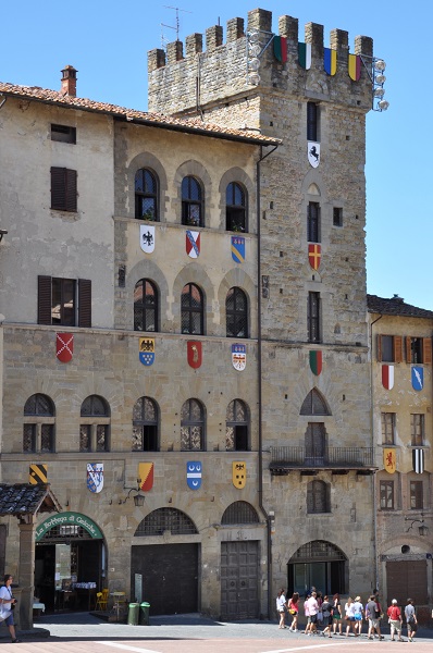 Arezzo History and Sights Life in Italy