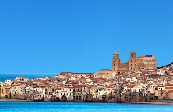 Cefalù, a pictoresque village by the sea in Sicily 