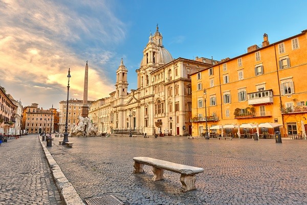 Piazza Navona early in the morning, with strangely no people