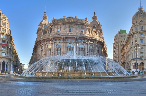 Fountain in Piazza de Ferrari, Genova