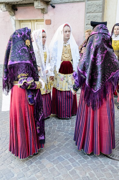 Traditional costumes of Sardinia. The photo was taken during the celebration of the Holy Efisio in Pula, Cagliari 