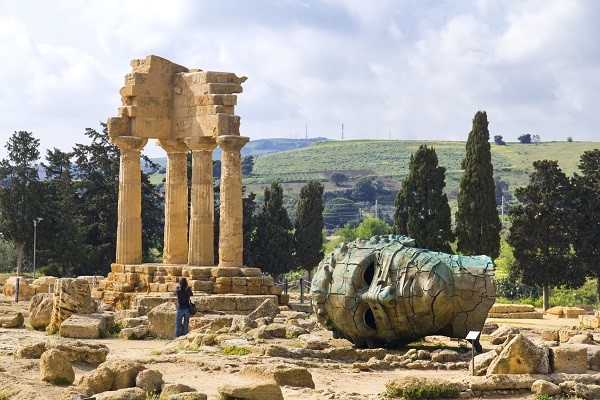 Italian Islands: the Valle Dei Templi in Agrigento, Sicily, is a World Heritage Site 