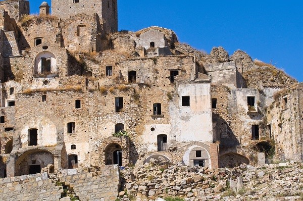 ghost towns south italy