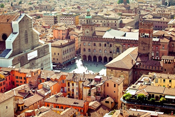 San Petronio, Piazza Maggiore and the Torre degli Asinelli, Bologna