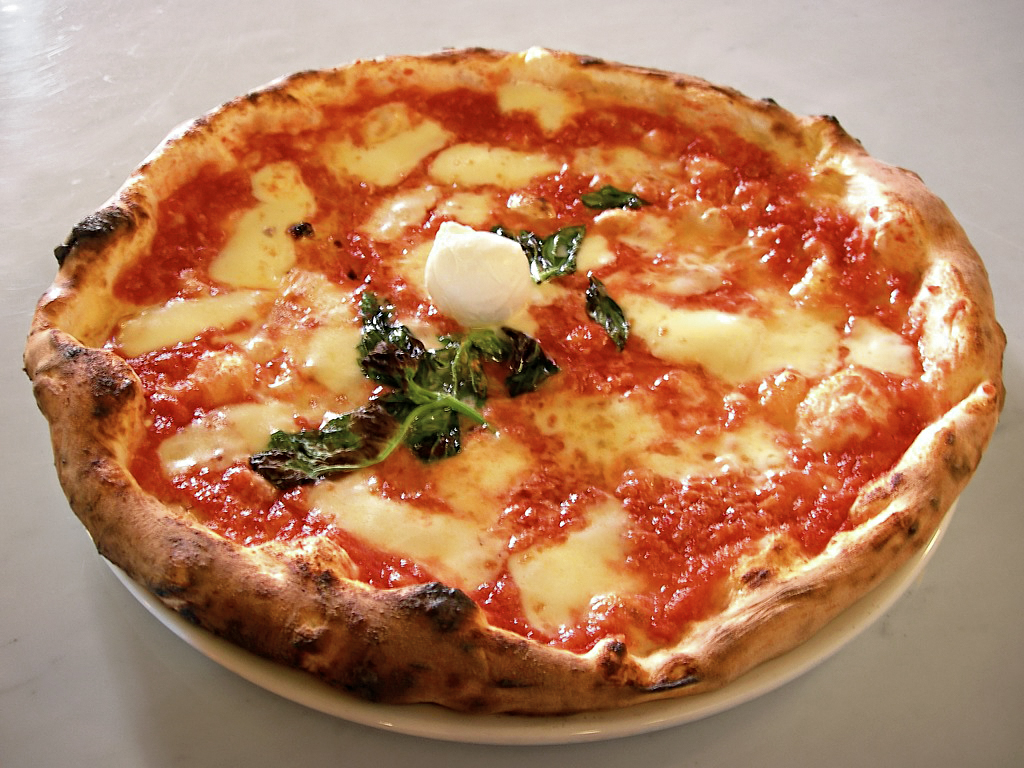 Traditional Italian Pizza History