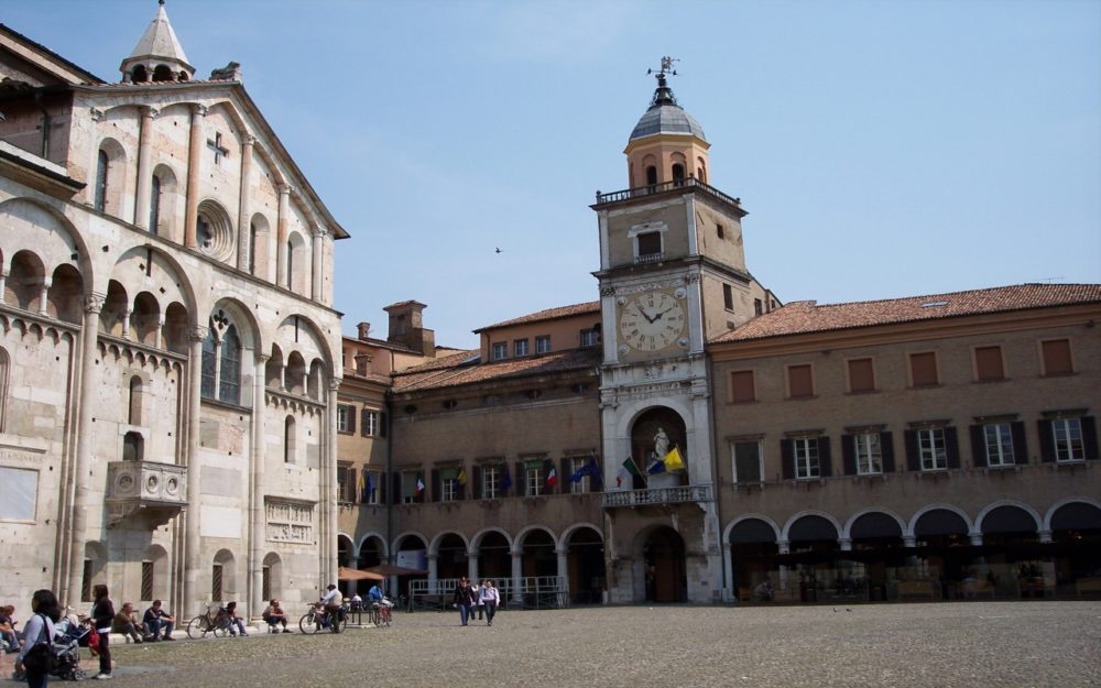 Modena - Duomo and Town Hall 