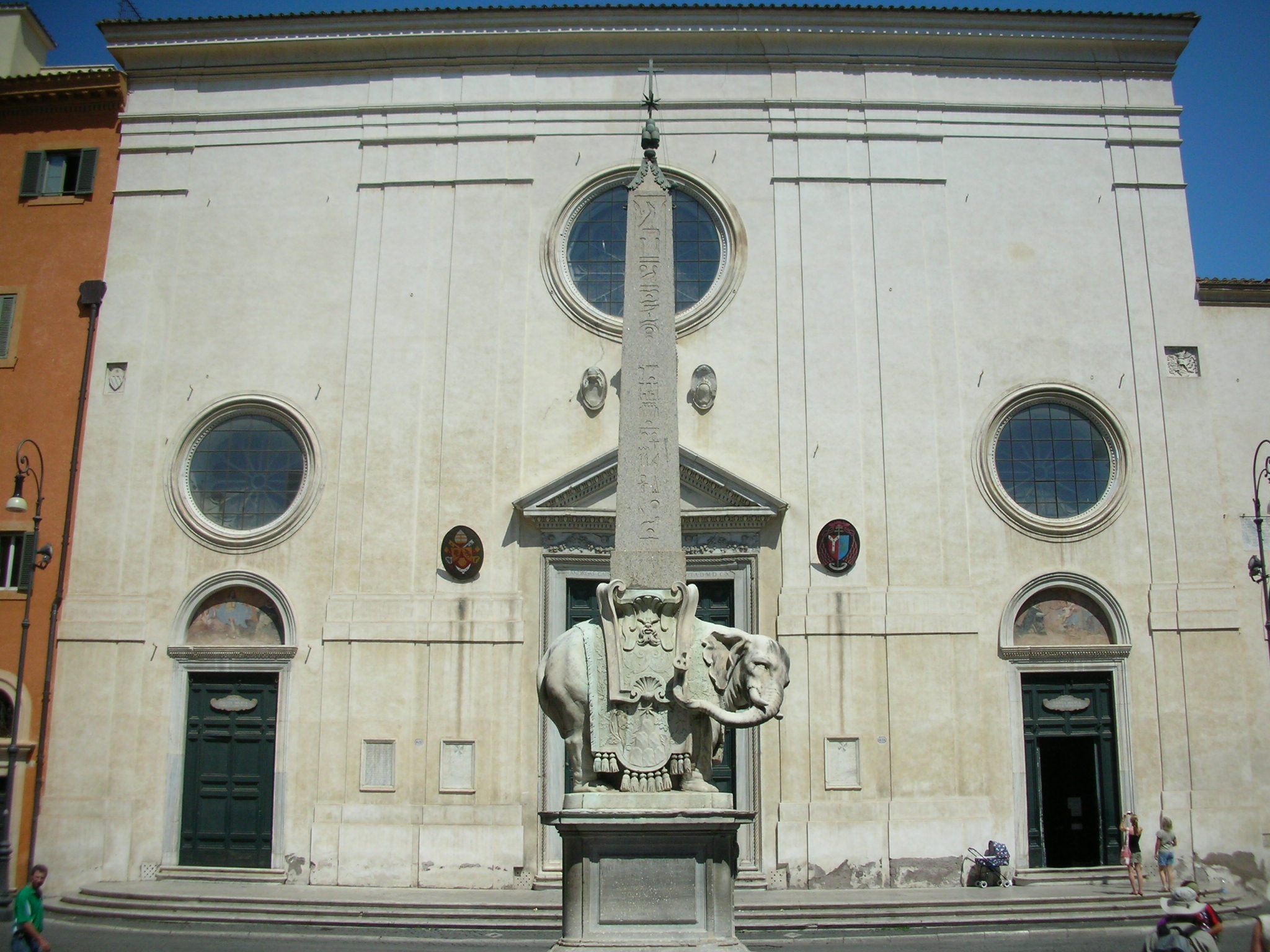 Façade of Santa Maria sopra Minerva