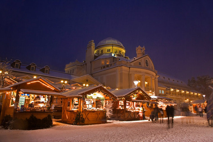The most famous Christmas street markets in Italy