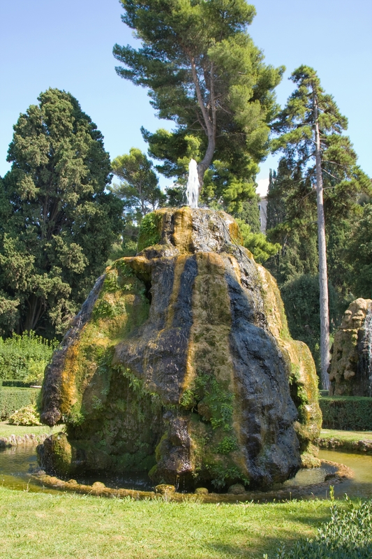 Tivoli - Villa d'Este - Garden fountain