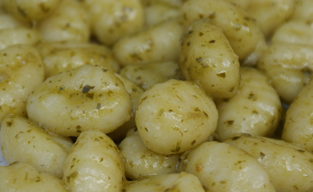 Gnocchi al pesto 