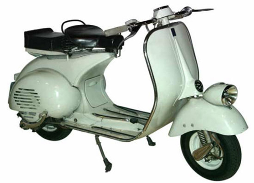 Vespa - Life in Italy