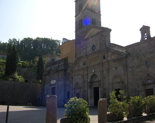 Church in Bolsena near the Francigena Trail