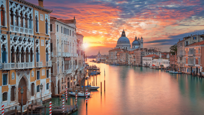 what-is-special-about-venice-the-uniqueness-of-the-city-built-on-water