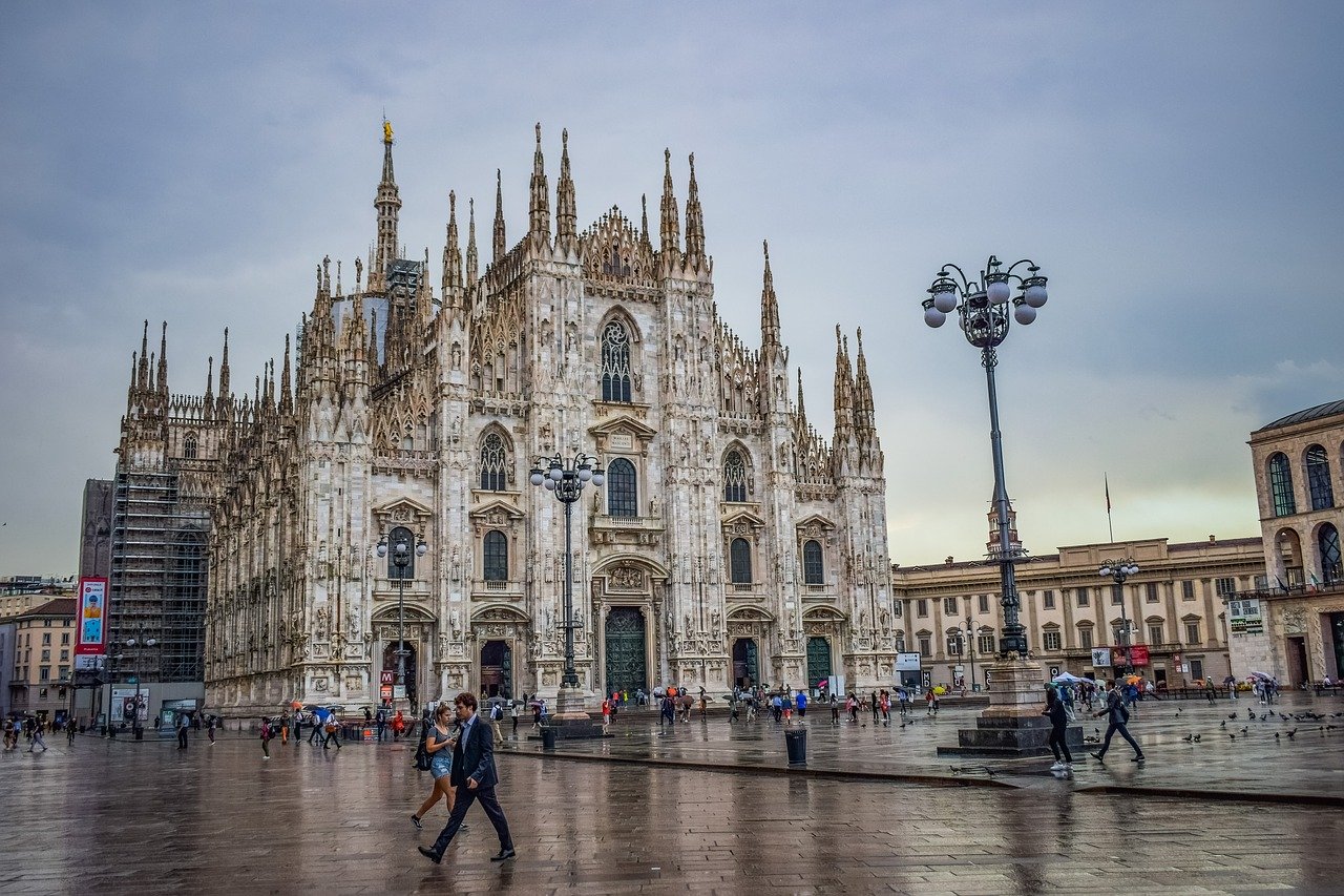 Italy tightens Covid restrictions in more regions as the infection rates rise