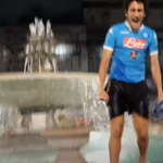 FireShot Capture 100 – (188) Il Napoli vince la Coppa Italia contro la Juve_ migliaia in str_ – www.youtube.com