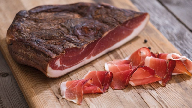 Italian Hams you need to try - Life in Italy