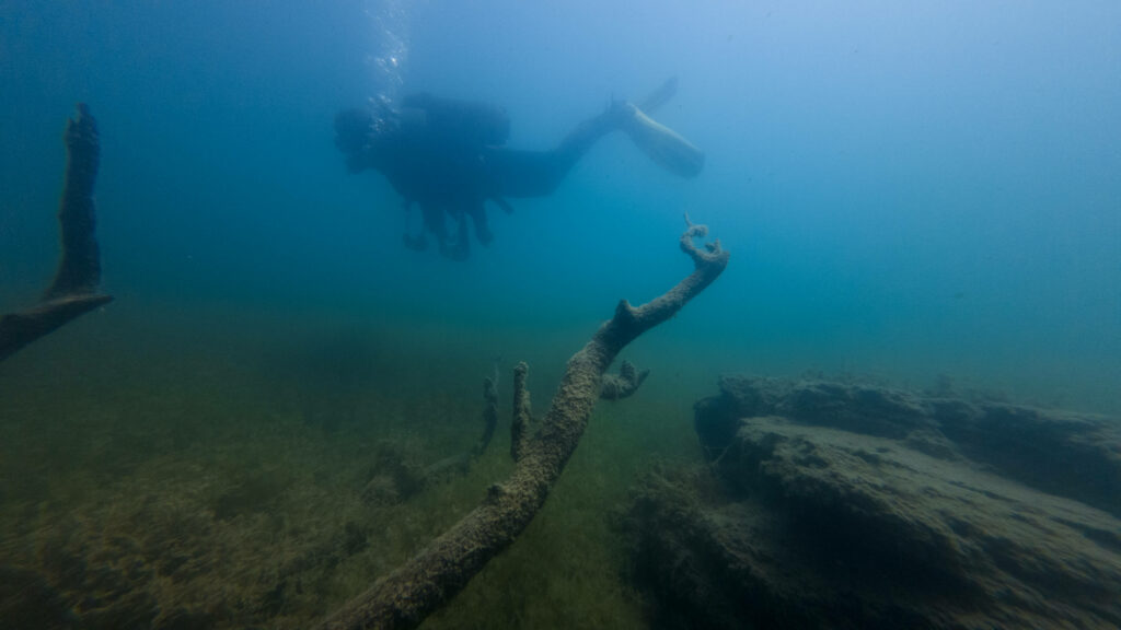 Fresh water diving in Italy