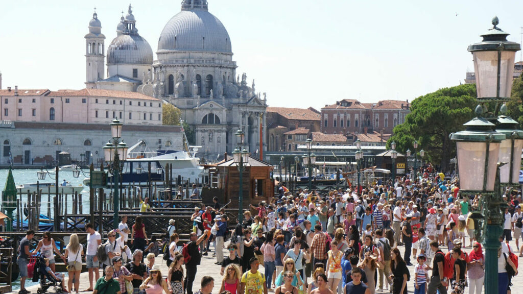 A typical peak day in Venice in August - 