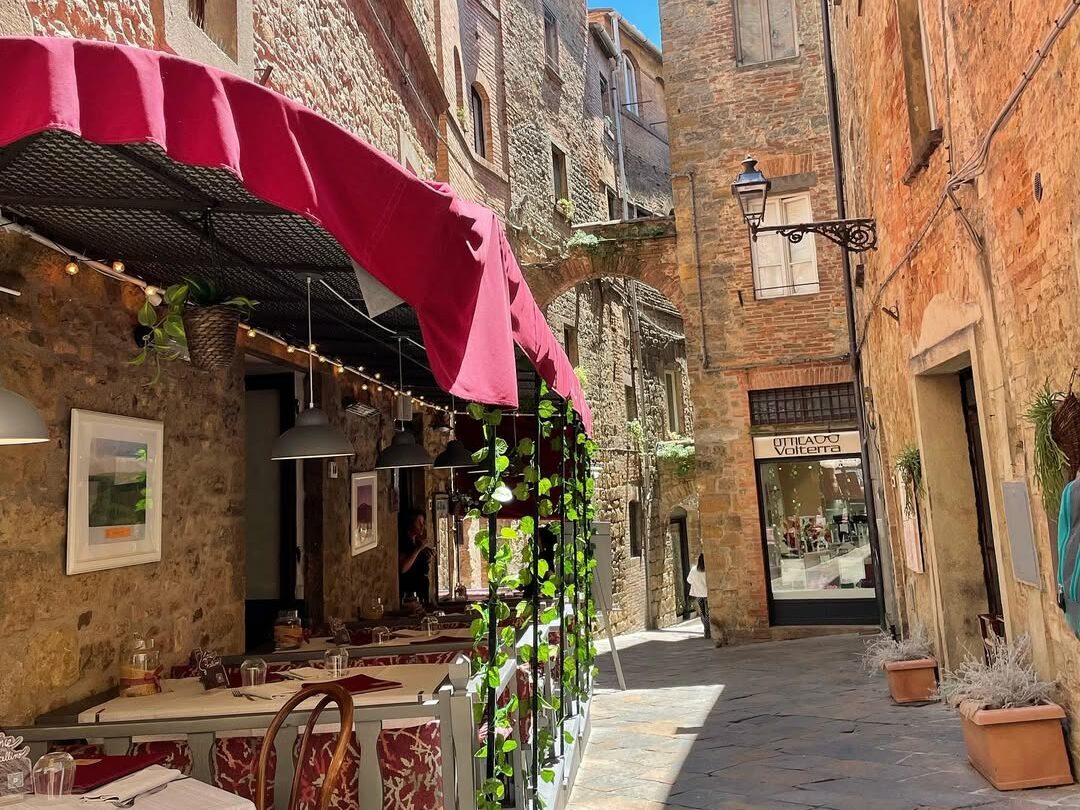 A charming street in the heart of Volterra. villages to relocate to in Tuscany